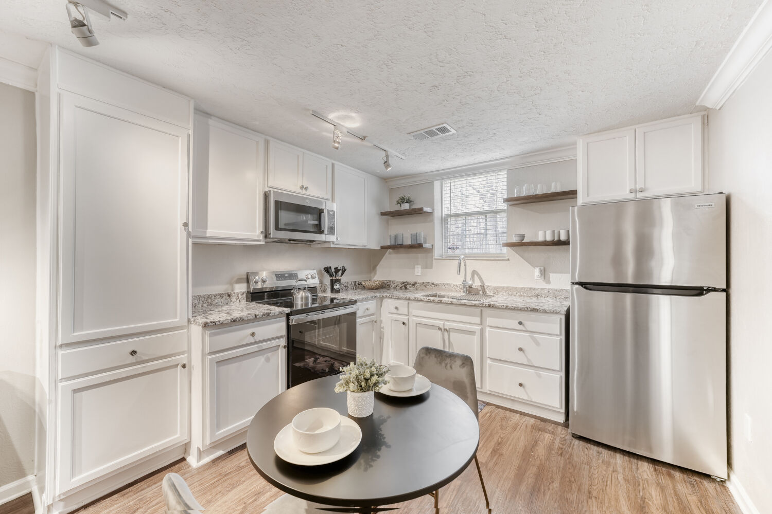 Basement kitchen installation